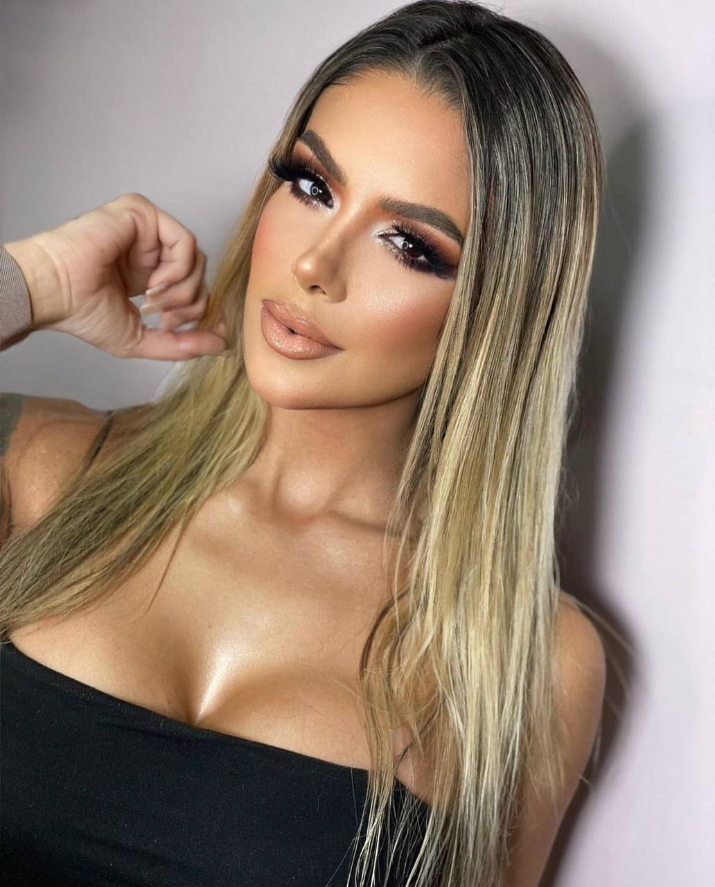 Mature Ukrainian Women for Dating: How to Meet and Build a Serious Relationship