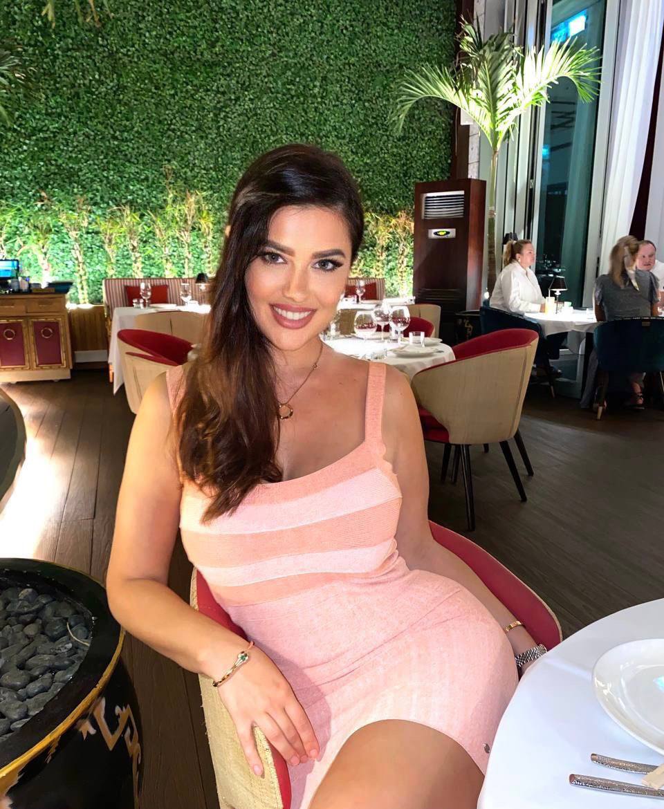 European Dating Sites in USA: How to Meet European Women Locally