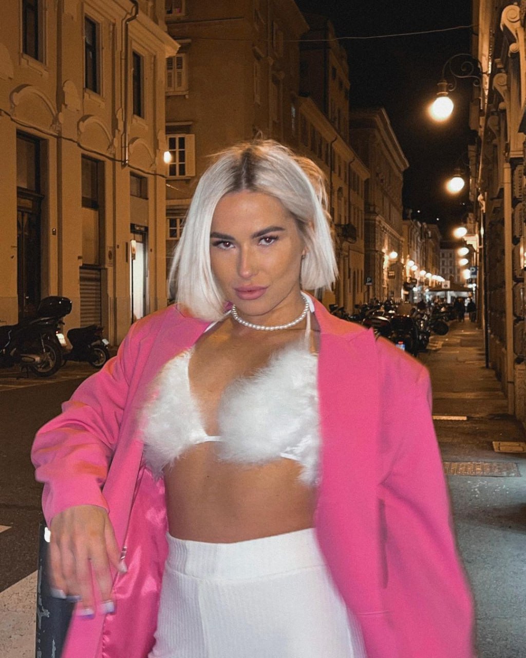 Meet Girls from Ukraine: How to Start Dating Ukrainian Women