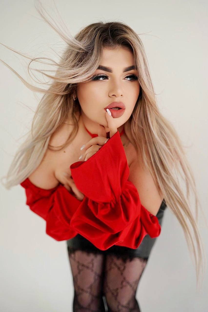 Ukrainische Frauen ab 50: Wie man sie kennenlernt und eine Beziehung aufbaut