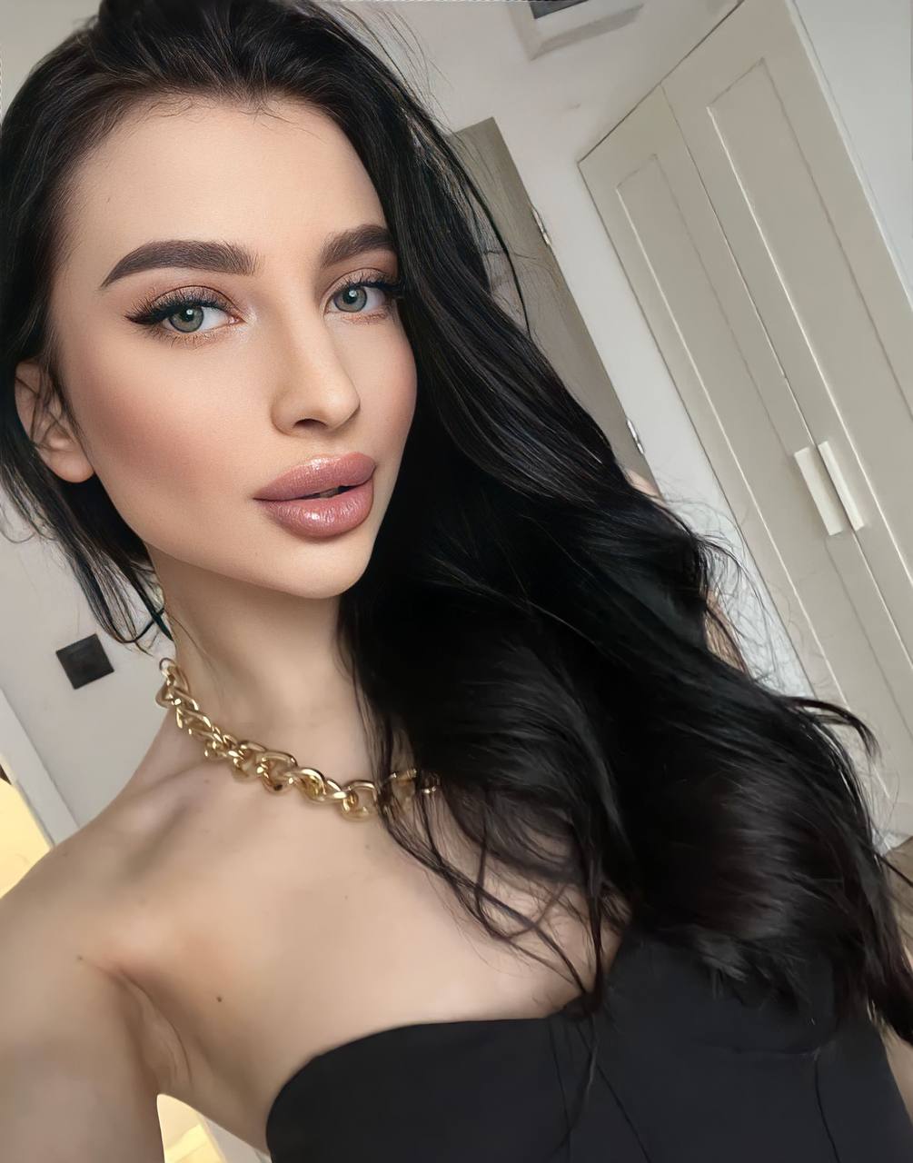 Chat with Ukraine Girls: How to Start Conversations and Build Connections