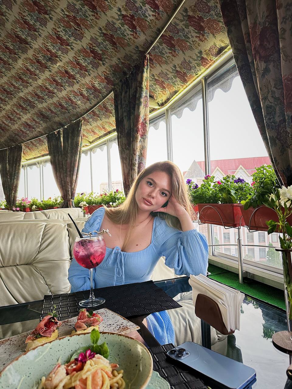 Ukraine Charm Dating Site: What It Is and How to Use It