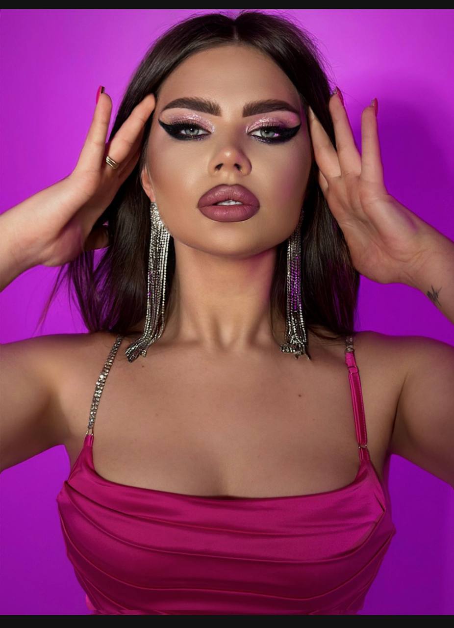 Ukrainian Women in the United States: How to Meet and Date