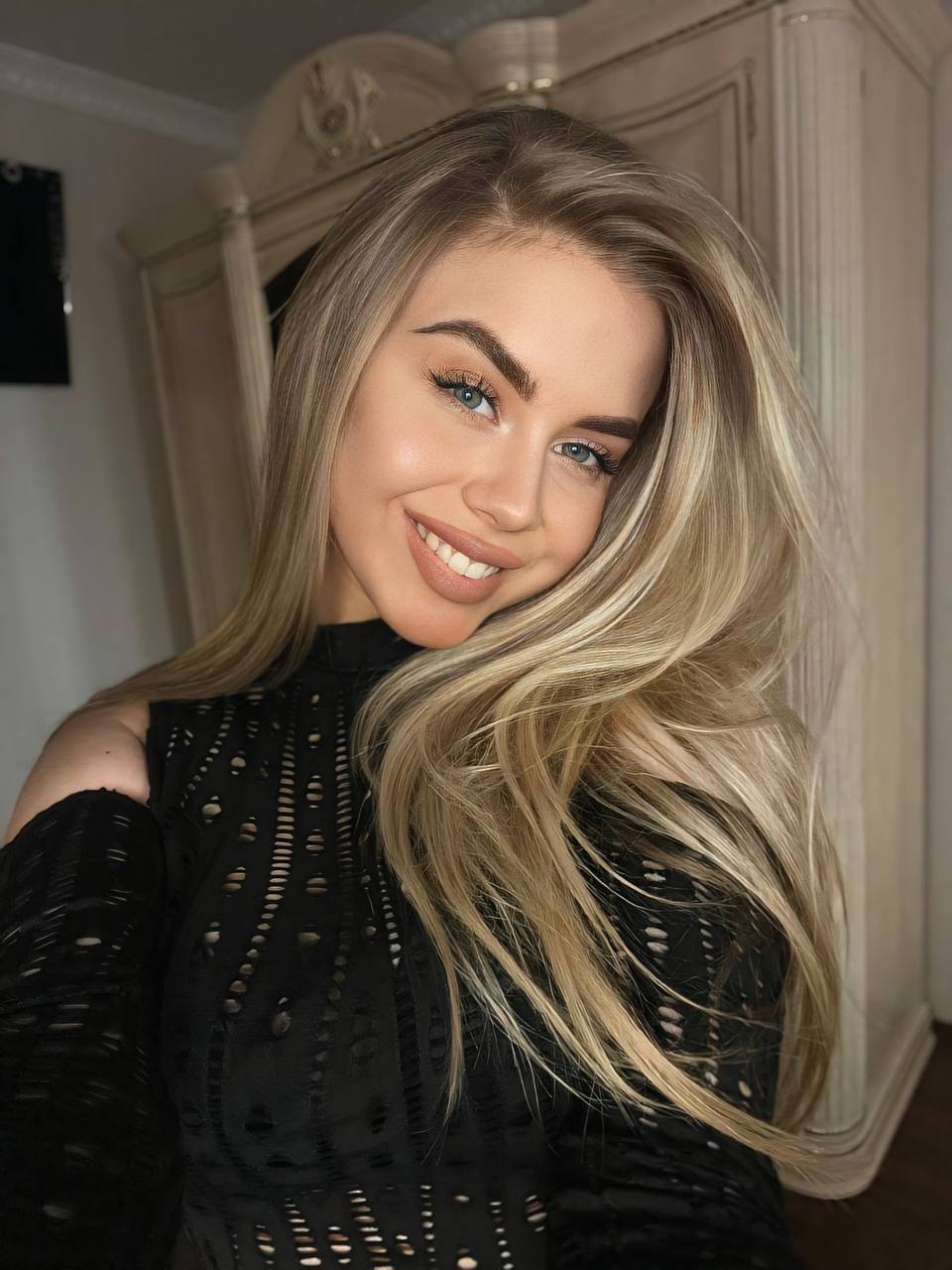 Gorgeous Ukrainian Women: Why They Stand Out and How to Meet Them