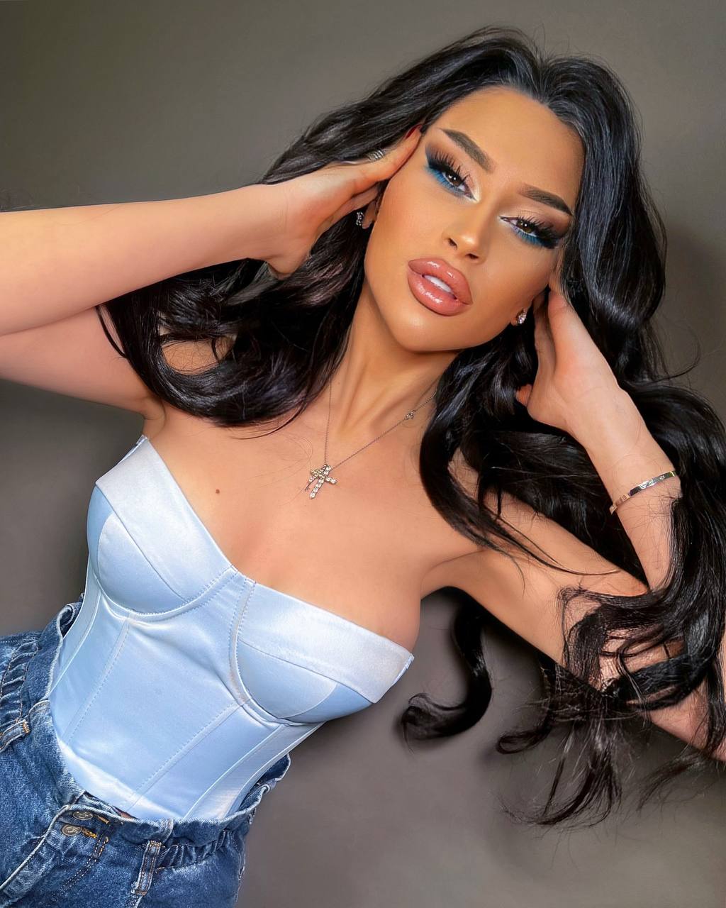 Local Ukrainian Dating Sites: How to Meet Ukrainian Women Nearby