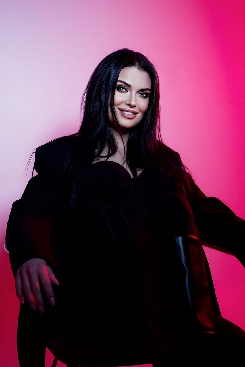 Online Dating in Mönsterås: A Modern Way to Meet Compatible Singles